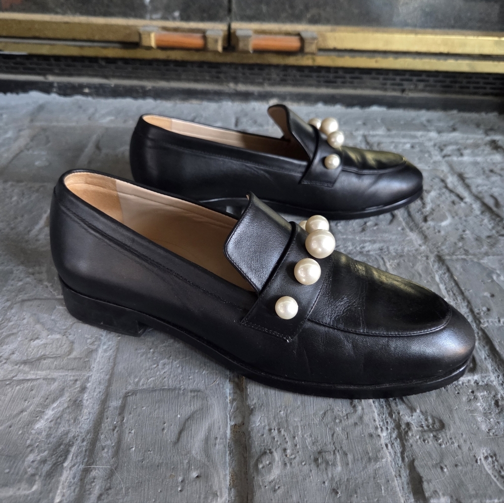 Stuart Weitzman Black Leather Pearl Loafers Women’s Size 7 Designer Slip On